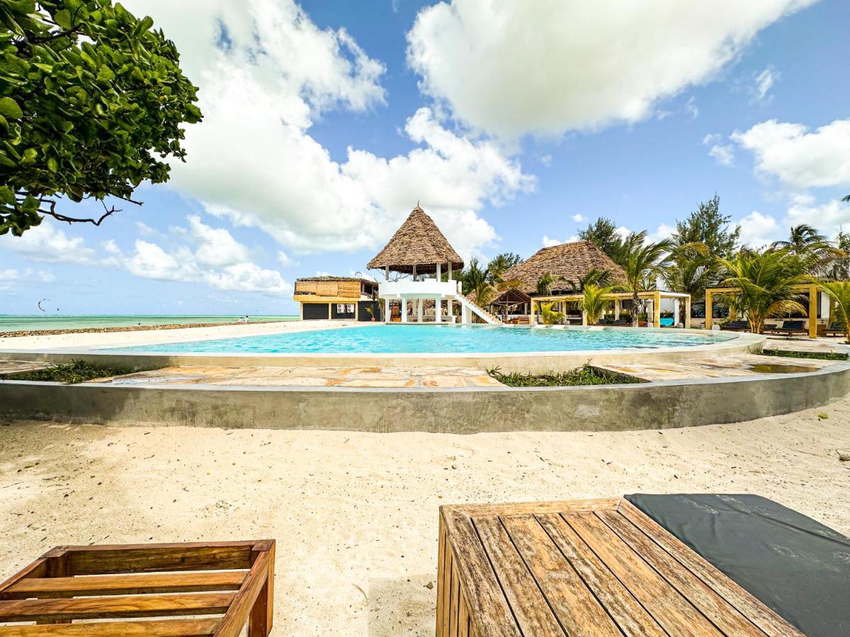 Jambo Beach Hotel Paje Esterno foto