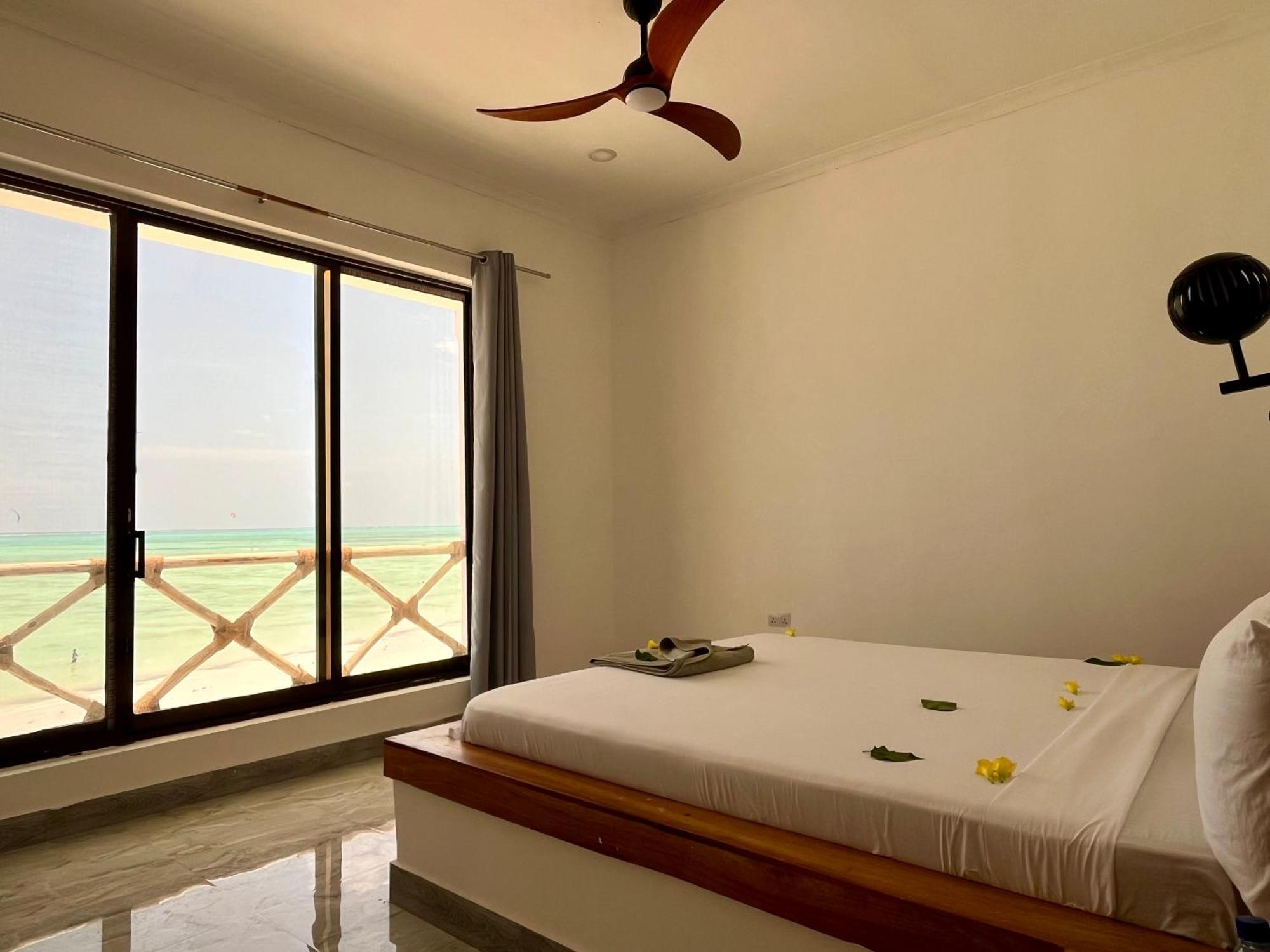 Jambo Beach Hotel Paje Esterno foto