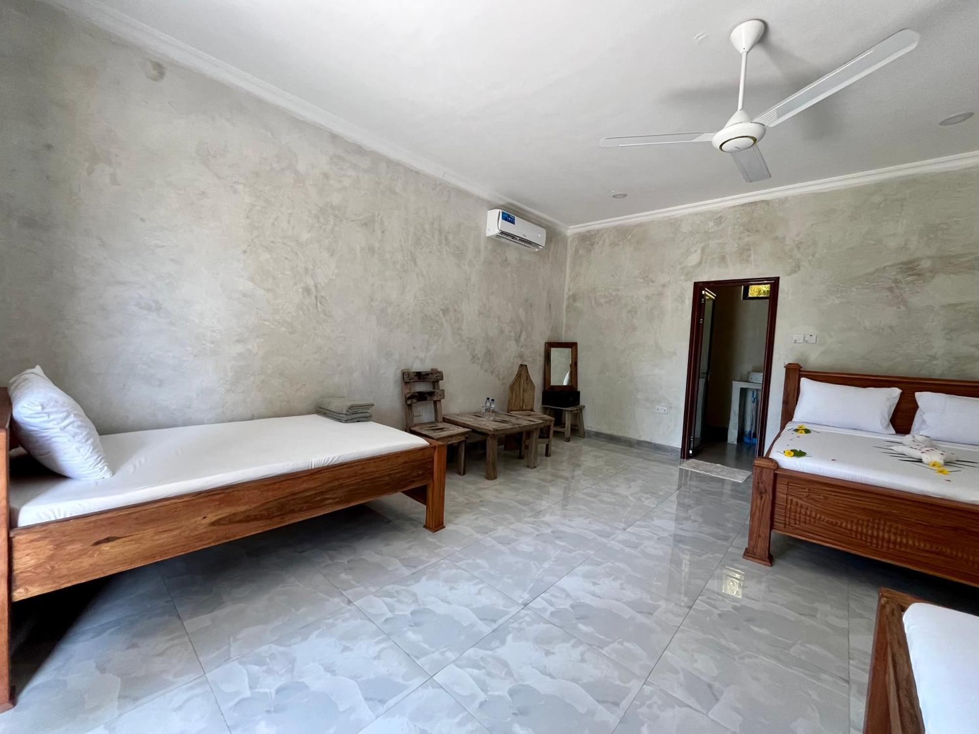 Jambo Beach Hotel Paje Esterno foto